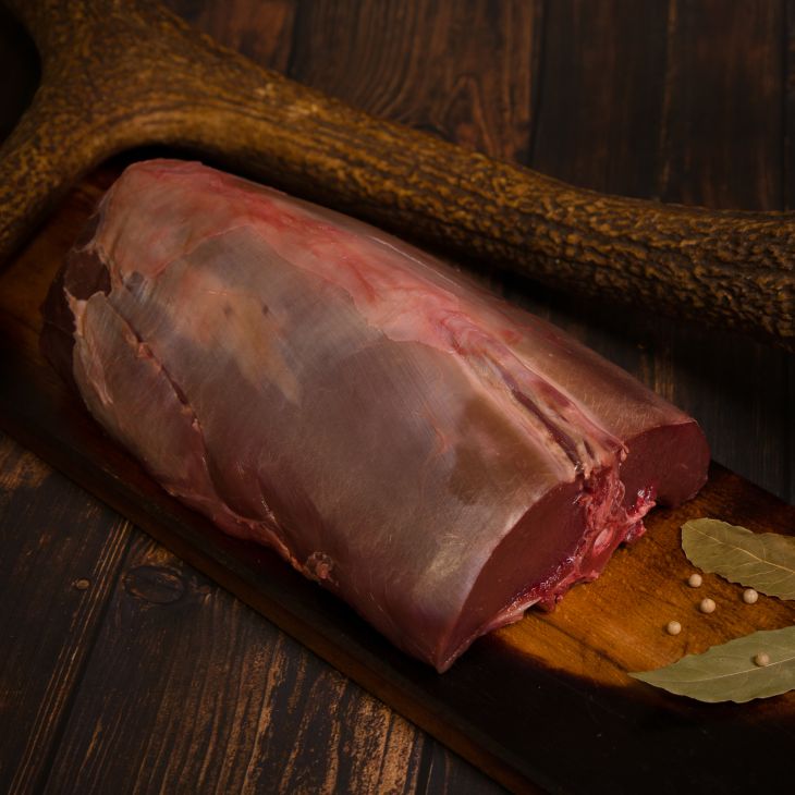 Rehrücken -  mit Knochen